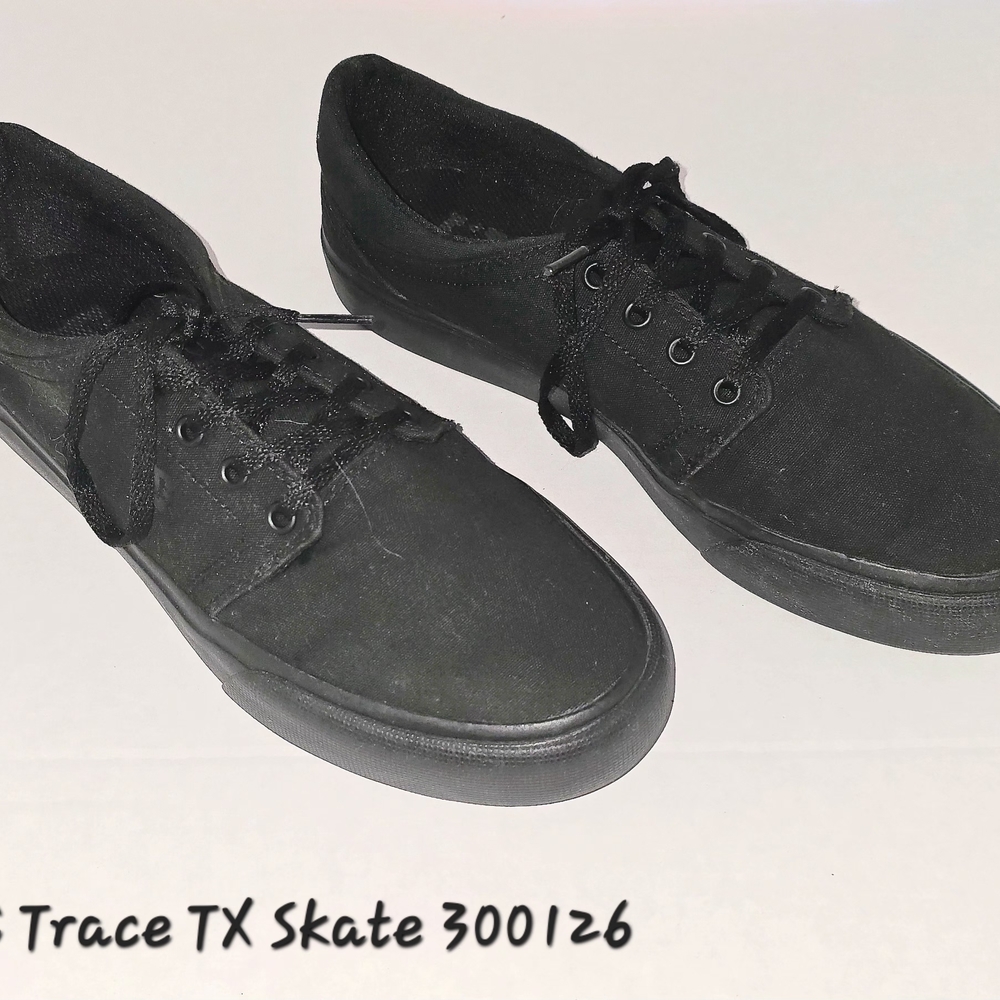 Men's DC Trace Tx Skate Black Canvas Tennis Shoes Size 7.5 300126